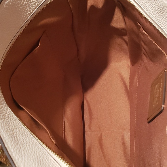 Coach Cream Tote Bag - Picture 6 of 6